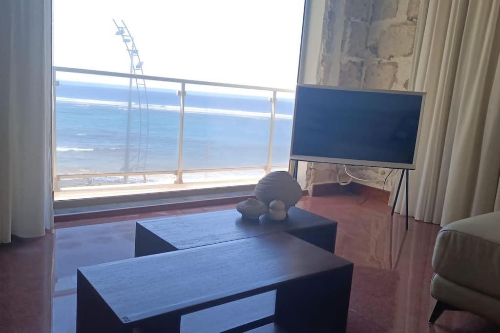 Luxury Beachfront Las Canteras